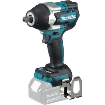 Makita DTW701Z - Masina de insurubat cu impact fara acumulatori si incarcator Li-Ion 18 V - Ah patrat 1/2 inch 700 Nm M10-M24